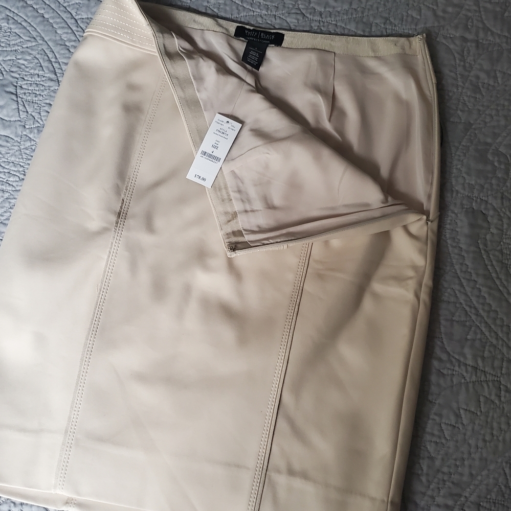 NWT WHBM Perfect Form Pencil Skirt Shell Tan